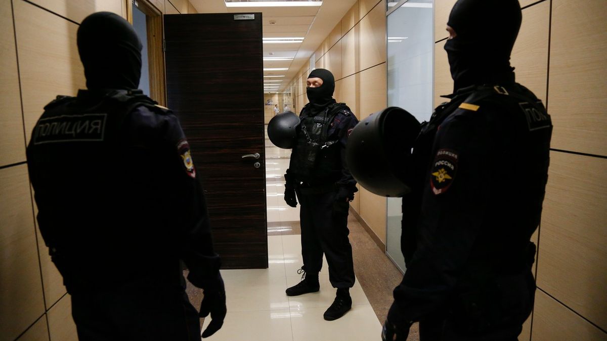 Ruský policista v soukromém telefonátu odsoudil válku. Dostal sedm let